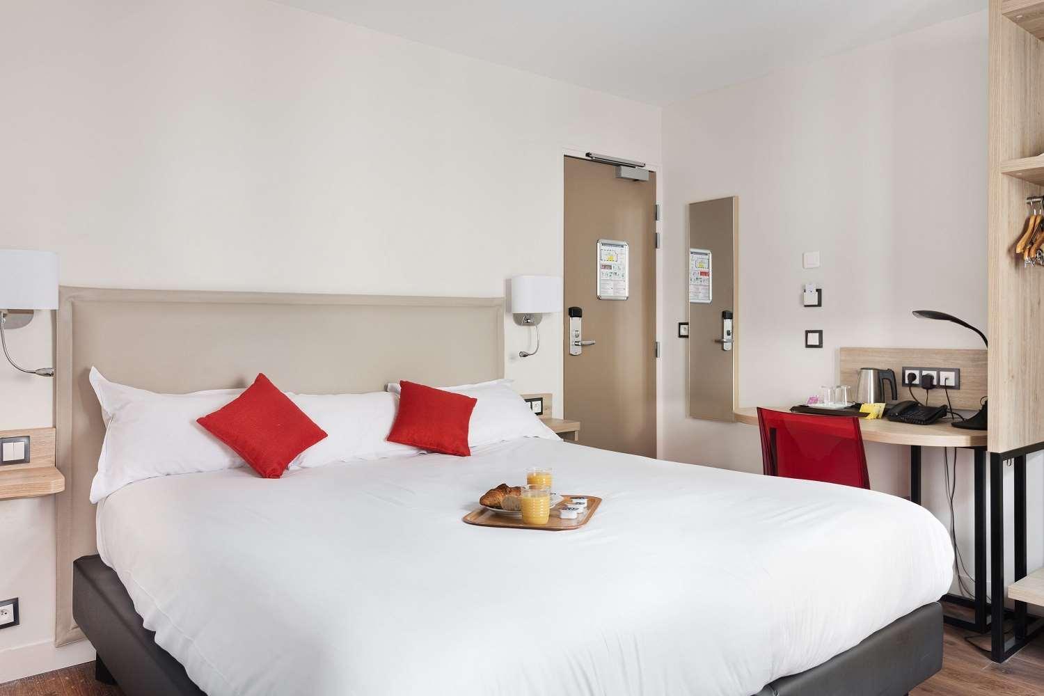 Hotel Courcelles Mederic Paris Exterior foto